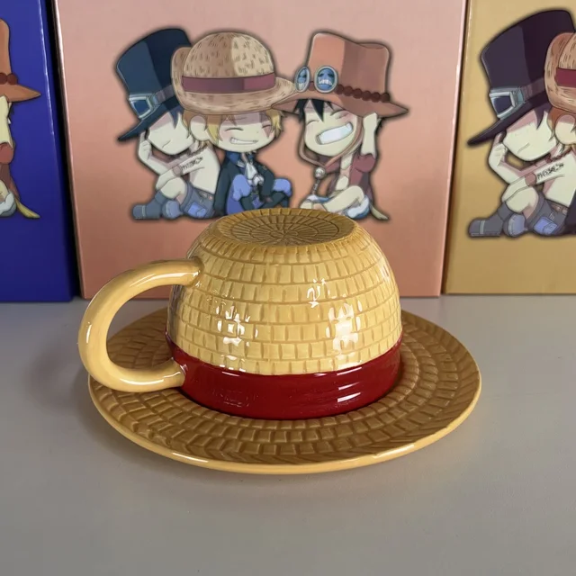 One Piece - Three Brothers Hat Ceramic Mug - CenasFixes 👍🏼
