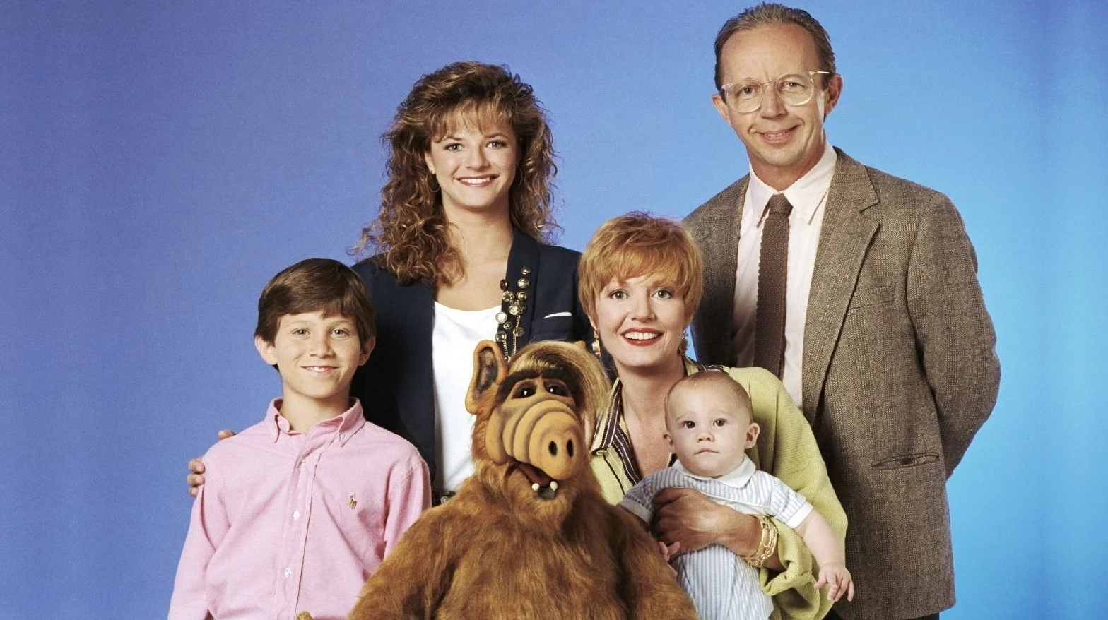 Rediscovering ALF: The Alien Who Stole Our Hearts! 👽❤️ 2 ALF's family