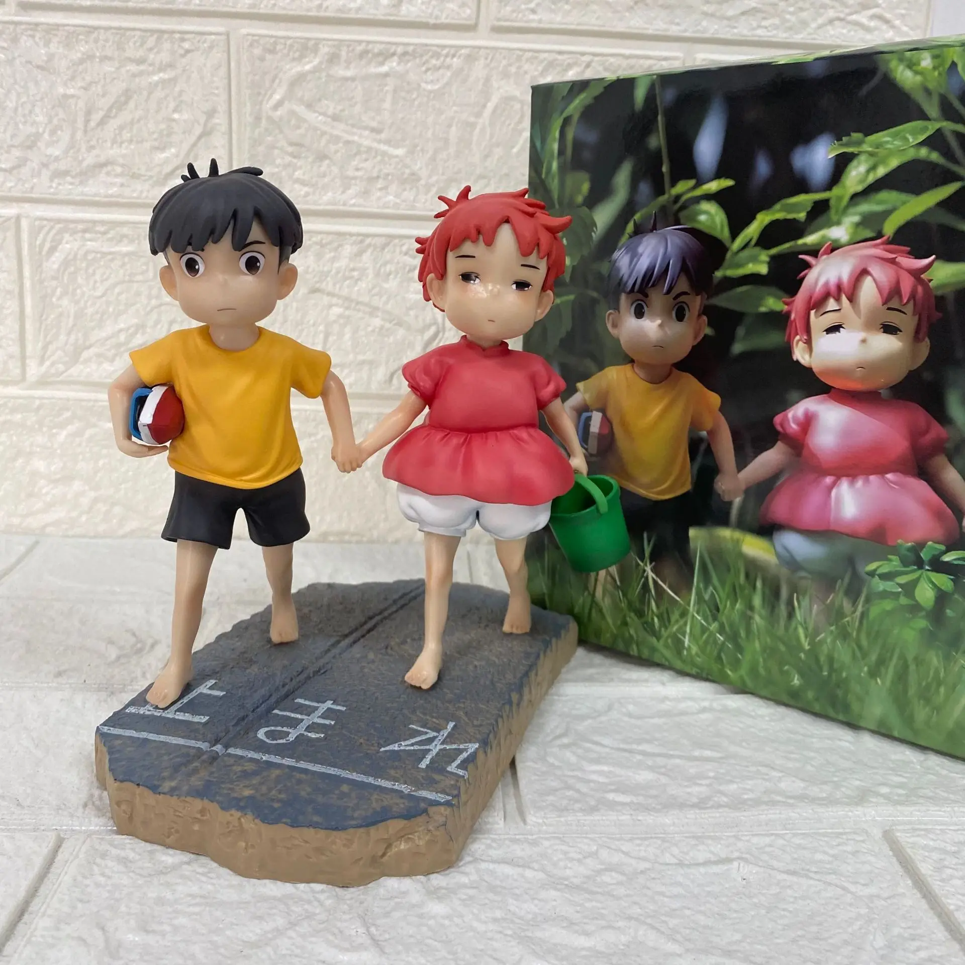 Ponyo and Sosuke with Holding Hands  - 16CM Anime Statue Handmade - Image 1